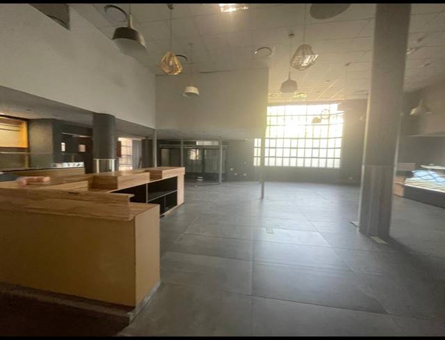 255M² RETAIL TO LET IN BRYANSTON